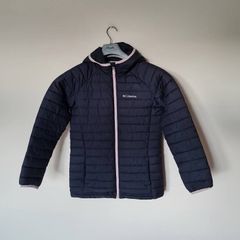 Columbia power lite jacket Size large more like a medium navy/pink in excellent condition