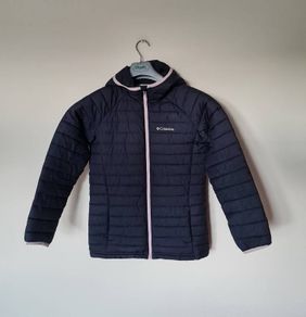 Columbia power lite jacket Size large more like a medium navy/pink in excellent condition