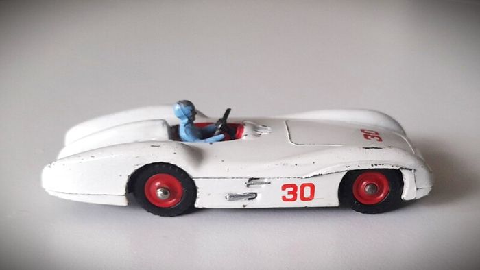 Diecast Vintage Dinky Toys Mercedes-Benz Racing Car - Fair to Good Original Condition/No Box