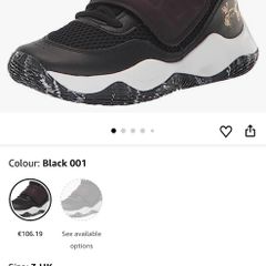 Boys Under Armour runners UK 4.5