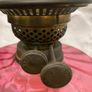 Early Edwardian oil lamp with cast metal base. Image 7