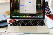 Apple Macbook Air M3