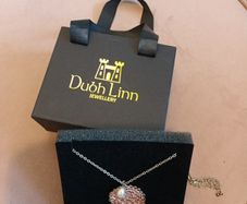 Dubh linn crafted Rose gold necklace