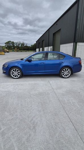 Skoda Octavia Ambition 1.6tdi 115hp