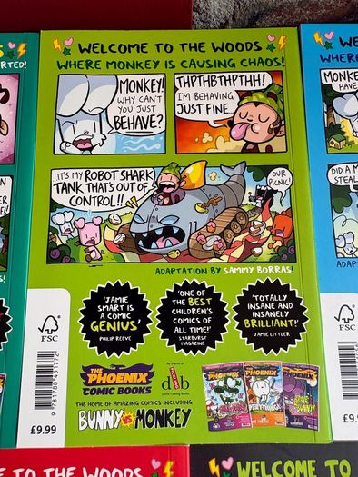 BRAND NEW - Bunny vs Monkey book set (5)