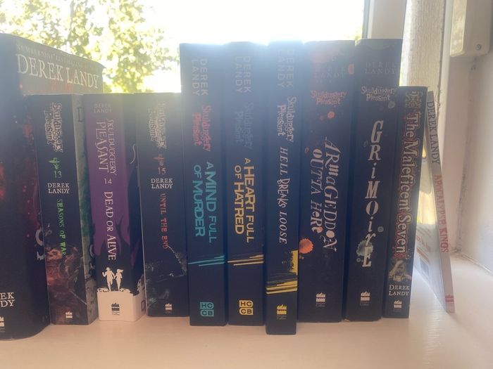 Complete Skulduggery Pleasant Collection Derek Landy 20 Books