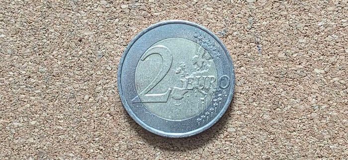 2 euro coin