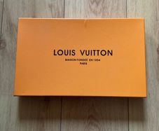 Louis Vuitton Box 35x22x5cm