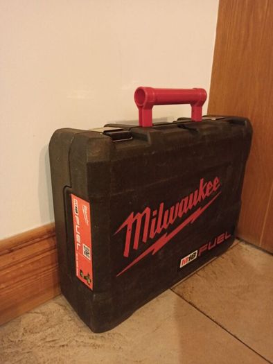Milwaukee fuel m18 combi drill