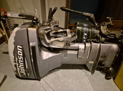 Johnson 5hp boat engine