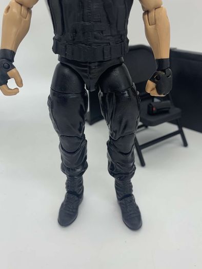 wwe elite series 25 &  26 The Shield Seth Rollins, Roman Reigns & Dean Ambrose action figures