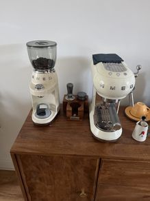 Coffee mqchine and grinder