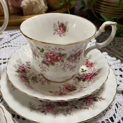 Royal Albert "Lavender Rose " trio