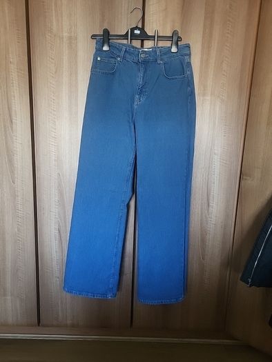 Wide High Waist Jeans