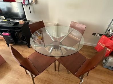 Tempered glass table with 4 chairs