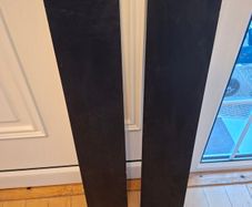 2 Black Shelves