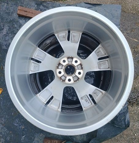 Genuine Audi Q4 E-Tron 20'' FRONT. 5x112 (2 available) Delivery