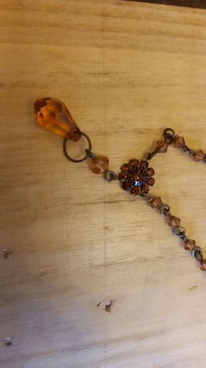 Amber coloured knecklace