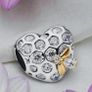 Pandora Bridgerton Honeycomb & Bee Heart Charm Brand New Image 3