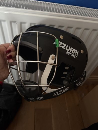 helmet hurling