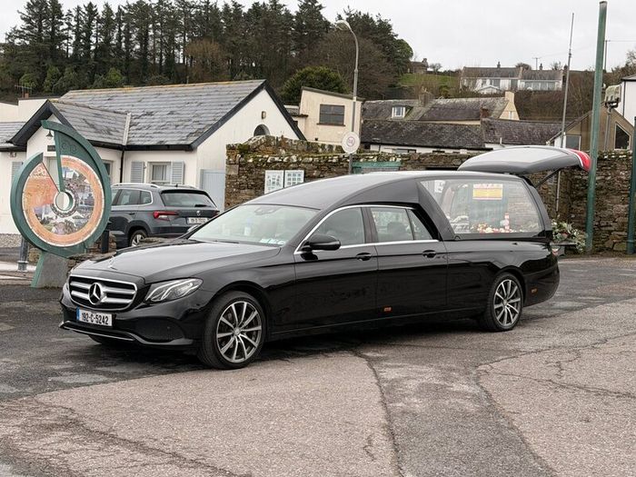 Mercedes five door Hearse
