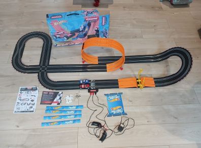 Carrera Go! Hotwheels scalextric set
