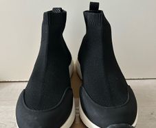 high cut shoe