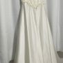 wedding dress Image 3