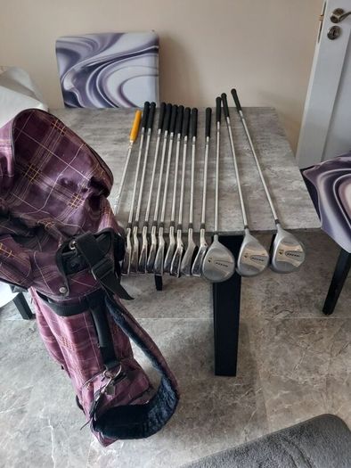 Masters Lady's golf clubs and bag.