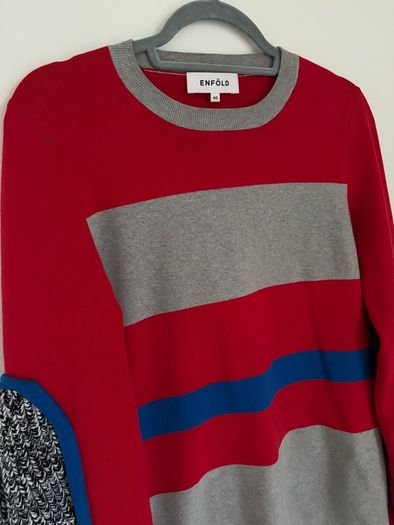 Enfold colour-block jumper
