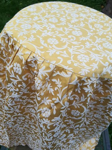 Table Skirt