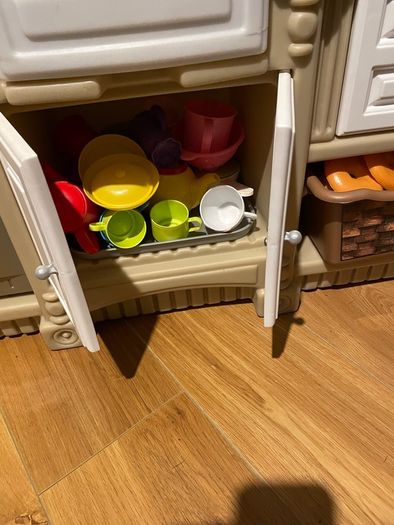 Play Kitchen