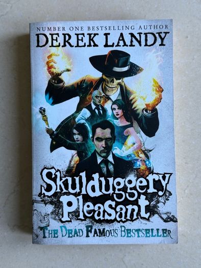 Skullduggery Books