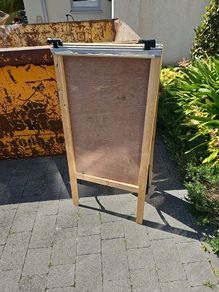 Folding Easel