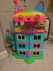 Gabbys dollhouse
