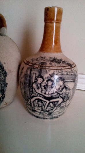 Auld Lang Syne Whisky Jugs. (Read Advert).