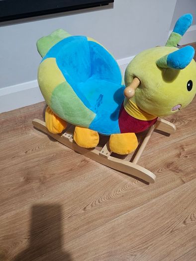 Caterpillar bouncing chair, good condition