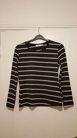Ladies Tops Size10