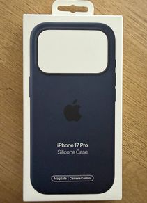 Apple iPhone 17 Pro case blue