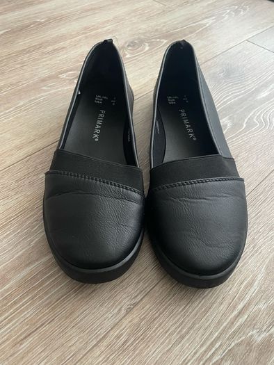 Flat slip on black women's casual shoes