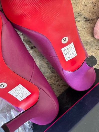 buffalo heals new size 37