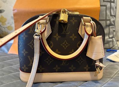Authentic Louis Vuitton Alma BB Monogram Canvas