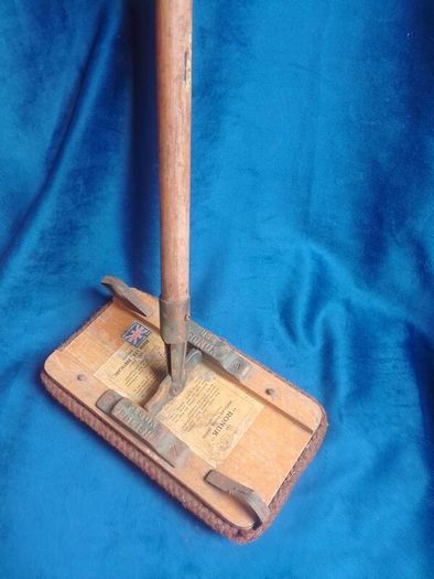 1920 Vintage Antique British "Ronuk" Heavyweight Floor Polishing Brush