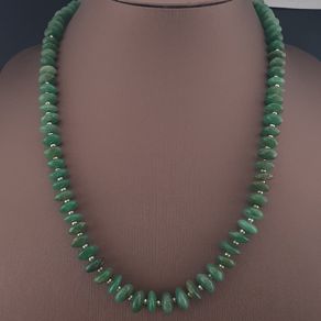 Vintage Tire Shape Jade Beaded Necklace