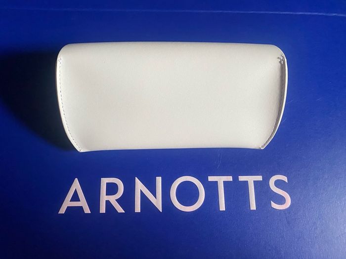 Marc Jacobs sunglasses leather case brand new