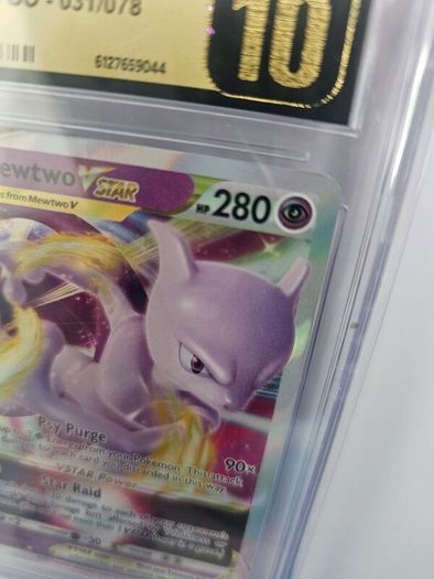 MewTwo Vstar
