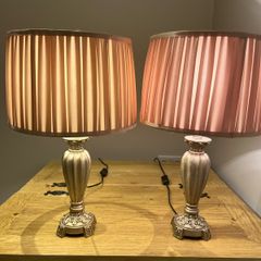 Matching pair of bedside or table lamps