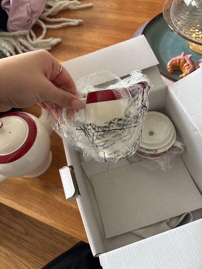 Aynsley Madison Fine Bone China