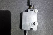 Bmw 3 Series E46 Fuel Flap Actuator Solenoid P/n 6923973