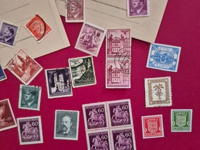 Selection of 3rd reich, stamps/ postcards/propaganda photo, and military feldpost.